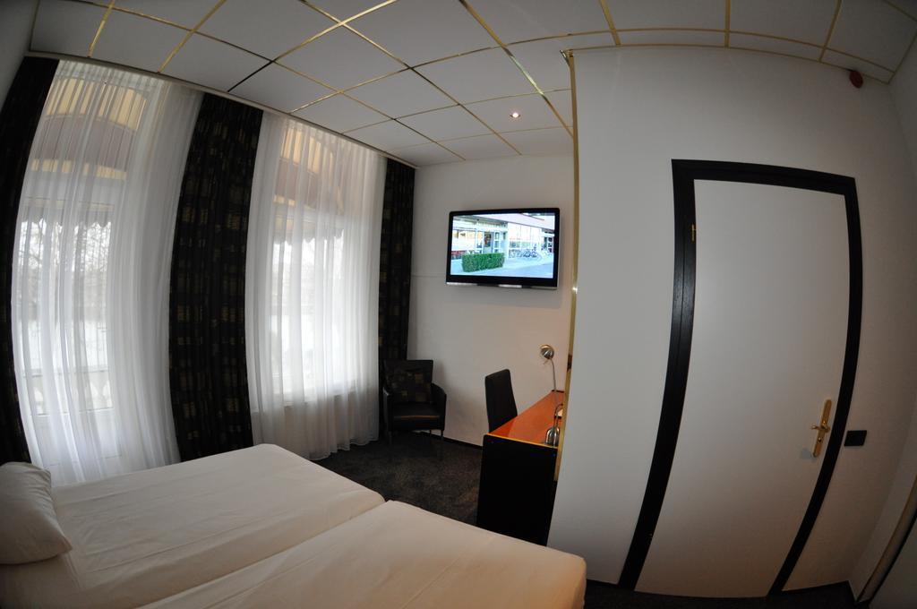 Hotel Le Beau Rivage Middelburg Szoba fotó